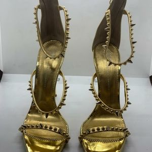 Giuseppe studded Harmony